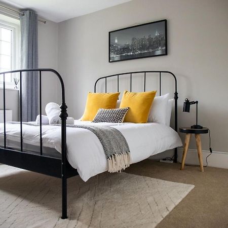 Guestready - Homely Leeds City Apartment Sleep 4 Meanwood Dış mekan fotoğraf