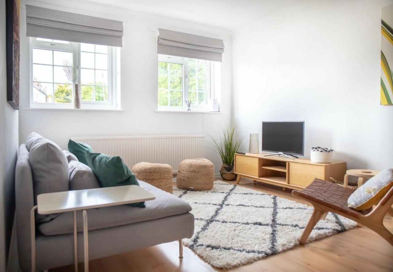 Guestready - Homely Leeds City Apartment Sleep 4 Meanwood Dış mekan fotoğraf