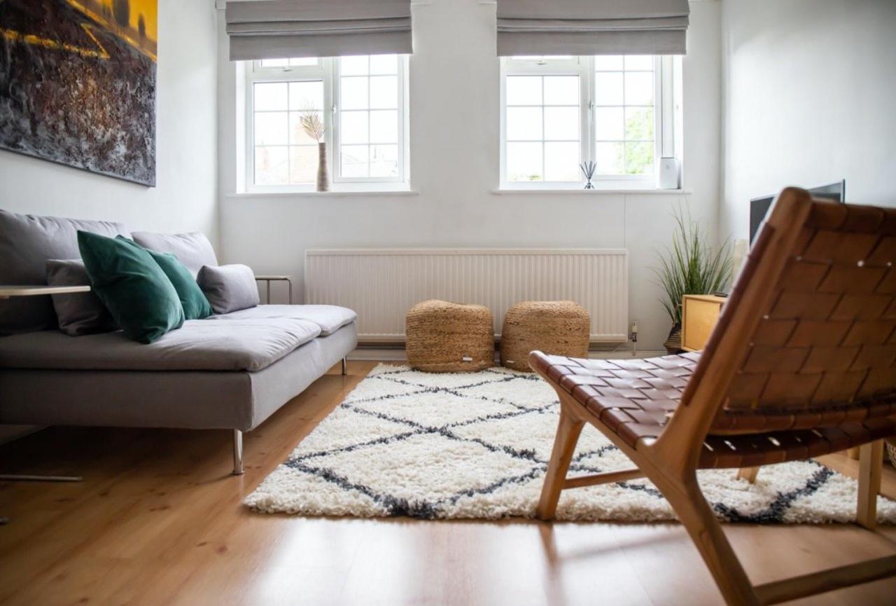 Guestready - Homely Leeds City Apartment Sleep 4 Meanwood Dış mekan fotoğraf