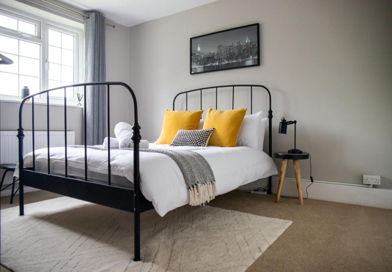 Guestready - Homely Leeds City Apartment Sleep 4 Meanwood Dış mekan fotoğraf
