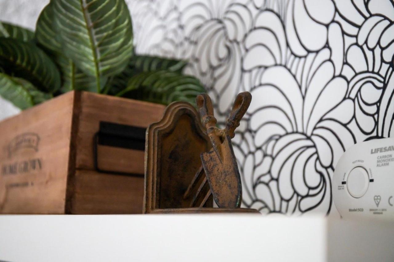 Guestready - Homely Leeds City Apartment Sleep 4 Meanwood Dış mekan fotoğraf