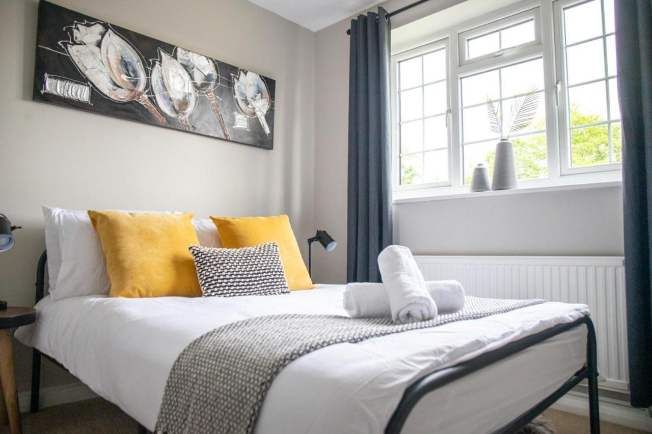 Guestready - Homely Leeds City Apartment Sleep 4 Meanwood Dış mekan fotoğraf