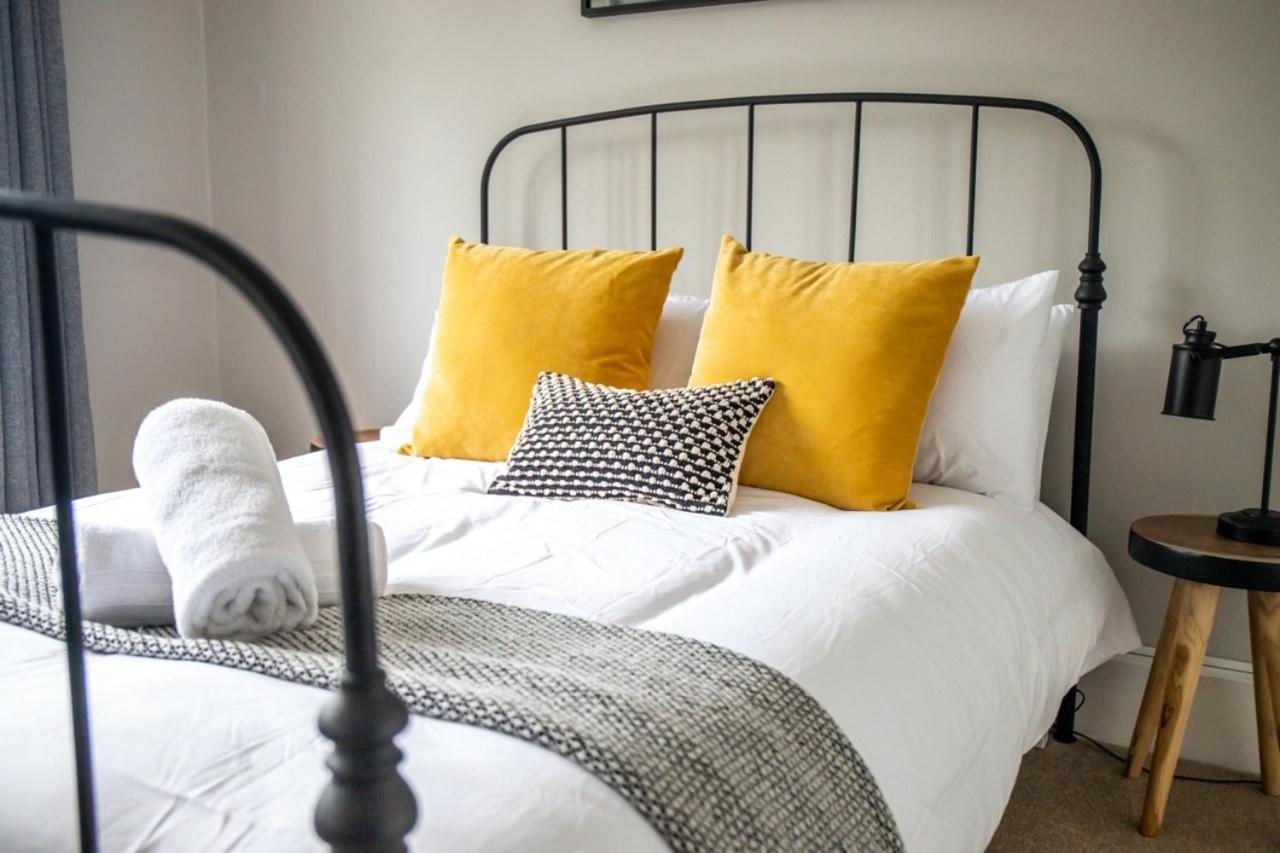 Guestready - Homely Leeds City Apartment Sleep 4 Meanwood Dış mekan fotoğraf