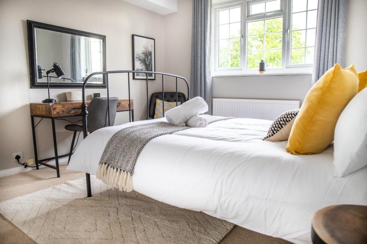 Guestready - Homely Leeds City Apartment Sleep 4 Meanwood Dış mekan fotoğraf
