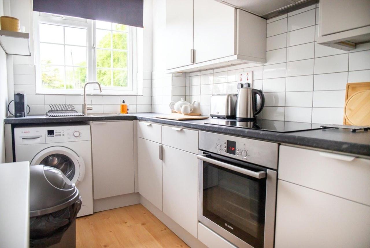 Guestready - Homely Leeds City Apartment Sleep 4 Meanwood Dış mekan fotoğraf