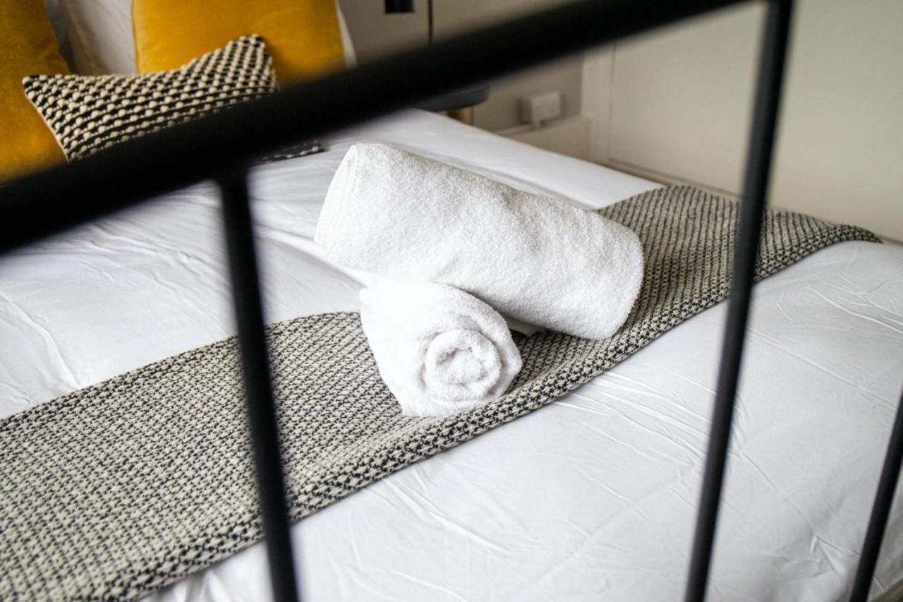 Guestready - Homely Leeds City Apartment Sleep 4 Meanwood Dış mekan fotoğraf